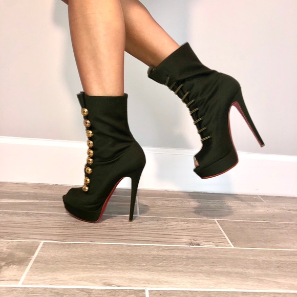 SOLD ‼️ @smrteaga - Picture 2 of 8